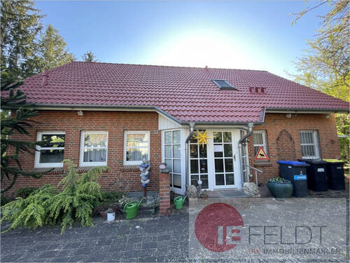 Vorderansicht - 7 Zimmer Einfamilienhaus in Stahnsdorf