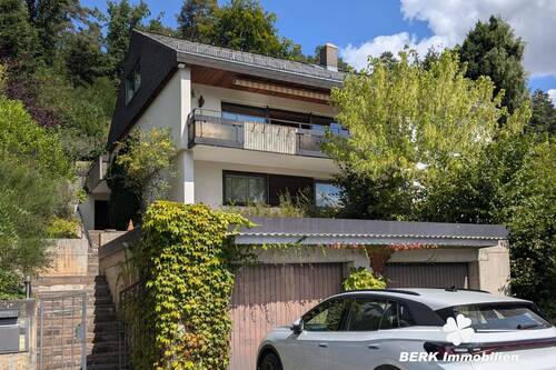 Haus in Laudenbach - BERK Immobilien - Gartenparadies am Waldrand mit gigantischem Ausblick - Haus in TE in Laudenbach