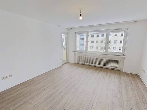 Ansicht I: Wohn- und Esszimmer - Perfekt für Paare oder eine kleine Familie: Gemütliche 3-Zimmer-Wohnung mit BALKON