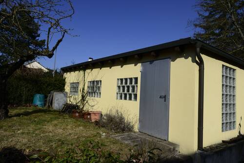 Große Garage - 