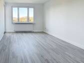 Wohnzimmer - Musterfoto - Selbst Renovieren und schneller Einziehen - 500€ Baumarktgutschein dazu und 500€ Gutschein* on TOP
