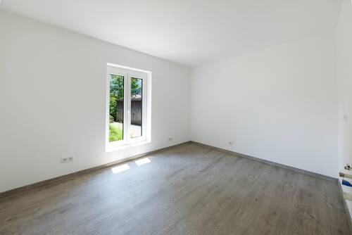 Wohnküche - 1 Zimmer Mehrfamilienhaus, Wohnhaus in Hausham