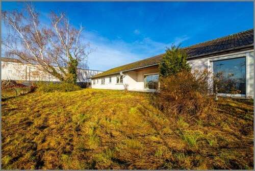 Ansicht Süd - 9 Zimmer Bungalow zum Kaufen in Rheinau-Freistett