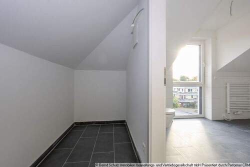 17 Abstellkammer im Bad - 