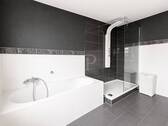 Modernes Badezimmer - 