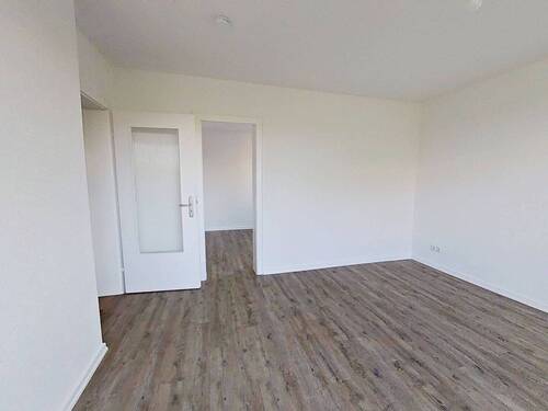 Ansicht II: Wohn- und Esszimmer - 2 Zimmer Etagenwohnung zur Miete in Rendsburg
