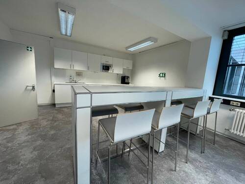 Küche - Büro in Saarbrücken