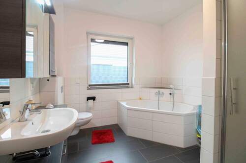 Badezimmer (2) - 