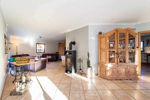 Wohnzimmer - Einfamilienhaus mit 190,00 m² in Petershagen / Gorspen-Vahlsen zum Kaufen