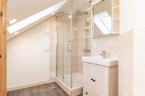 Bad - 4 Zimmer Etagenwohnung zur Miete in Annweiler