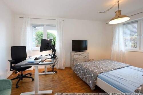 17 Zimmer 2 - 