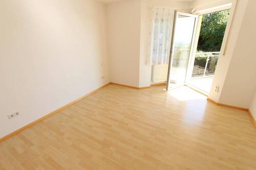 Schlafzimmer_www.villingen.immobilien - 