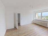 Ansicht II: Wohn- und Esszimmer - 2 Zimmer Etagenwohnung zur Miete in Flensburg