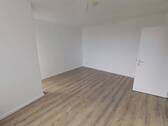 Ansicht III: Wohn- und Esszimmer - 2 Zimmer Etagenwohnung in Flensburg