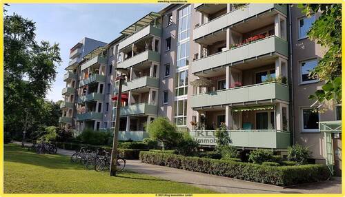 Aussenansicht - Berlin-Mitte! Top modernisierte, vermietete 3-Zimmer Wohnung (2. OG) mit Balkon in ruhiger Grünlage