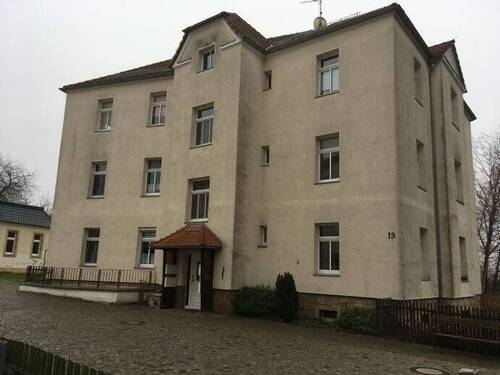 Parkstr.13 - Schöne 3 Raum Wohnung im EG am Stadtpark mit EBK