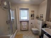 Badezimmer 1.jpg - 
