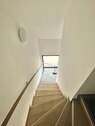 Treppe zur Whg. 
- 