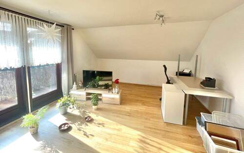 Wohnzimmer
- 2 Zimmer Etagenwohnung zur Miete in Stade