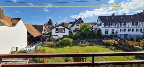 ein großes Grundstück - 