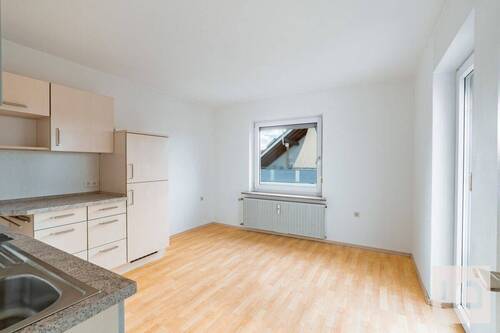 Küche 1.OG - 9 Zimmer Mehrfamilienhaus, Wohnhaus in Ingolstadt