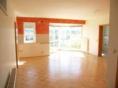 Einliegerwohnung/Büro - 