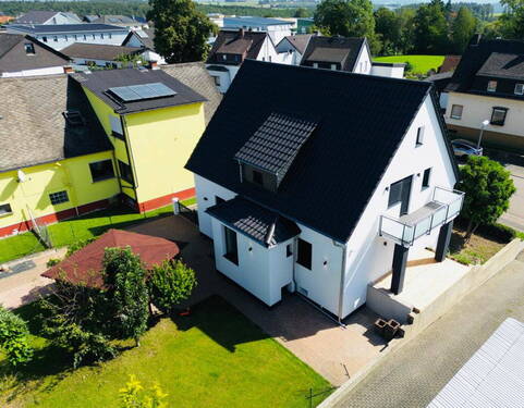Ansicht - 5 Zimmer Einfamilienhaus zum Kaufen in Limburg