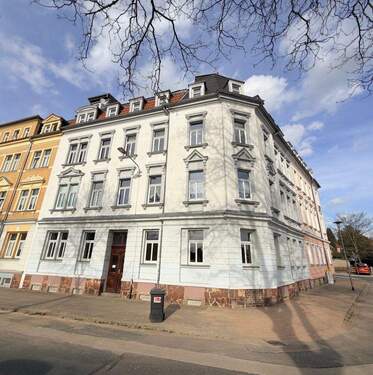 Hausansicht - helle Dachgeschosswohnung im Herzen von Döbeln