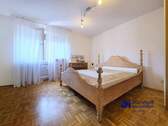 Schlafzimmer EG - 
