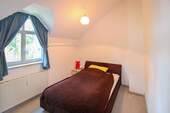 Schlafzimmer - Etagenwohnung mit 56,10 m&sup2; in München zum Kaufen