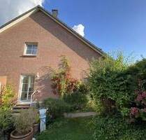 Freundliches, helles Reihenendhaus in ansprechender Lage - Seevetal Meckelfeld