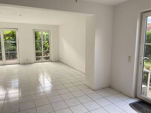 Wohn- und Essbereich - 