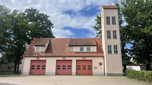 Ehemalige Feuerwehr - Alte Wache - neue Chancen - 150.000,00 EUR Kaufpreis, ca.  142,00 m² Wohnfläche