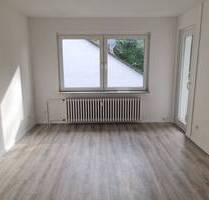 Renovierte 2-Zimmer-Wohnung im 2.Obergeschoss zu vermieten! 1 Nettokaltmiete frei (2.Monat) - Duisburg Laar