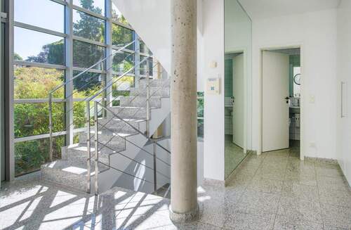 2 - Elegantes Stadtdomizil in Idyllischer Lage mit modernem Komfort