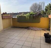 Schöne Dachgeschosswohnung zum Wohlfühlen mit großem Balkon und TG Platz. - Heilbronn