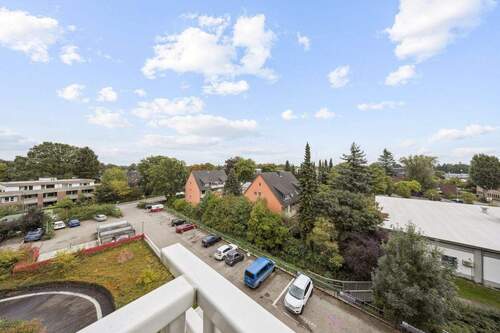 Ausblick Balkon - Etagenwohnung mit 50,00 m² in Hamburg zum Kaufen