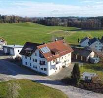 Großzügiges 2-Familienhaus in Waldburg-Egg mit Alpenblick, Bauplatzpotenzial & 4 Garagen