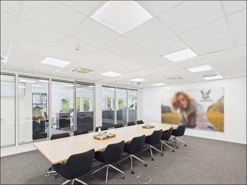 Exemplarisch Konferenzraum_2 - 