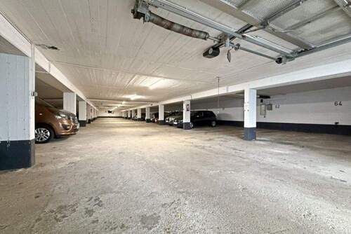 Tiefgarage - 