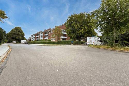 Straßenansicht - 