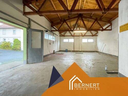 Lager Bürogebäude - 