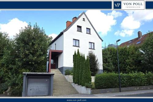 Haus Logo - Großzügiges Einfamilienhaus mit Gartenfreiraum und Platz für Ihre Familie