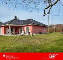 Modernes Wohnerlebnis auf 800 m² Grün - Meineweh