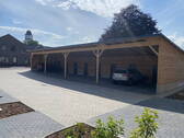 Carport mit Stellplatz - 