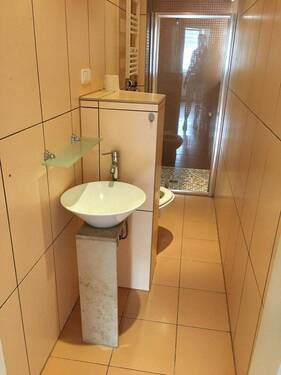 Haus 85 EG links Bad - 