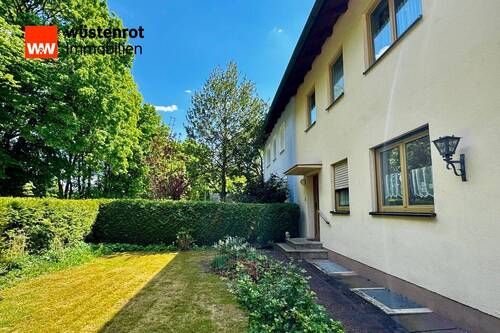 Hausansicht Eingang Nordseite - Doppelhaushälfte mit 108,00 m&sup2; in Neubiberg zum Kaufen