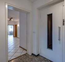 TOP-Lage, DüsseltalZooviertel, provisionsfrei - Aufzug, 2 Balkone, EBK, Einzelgarage - Düsseldorf