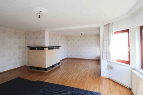 Wohn- und Esszimmer - 