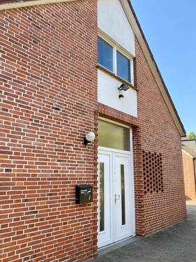 Vorderhaus - Gewerbe - 